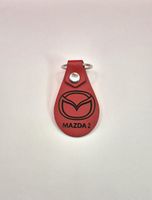 Exklusiver Mazda 2 Schlüsselanhänger+personalisierte Gravur