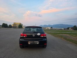 Volkswagen Golf VI, guter Zustand.Frisch Mfk.19.5.26