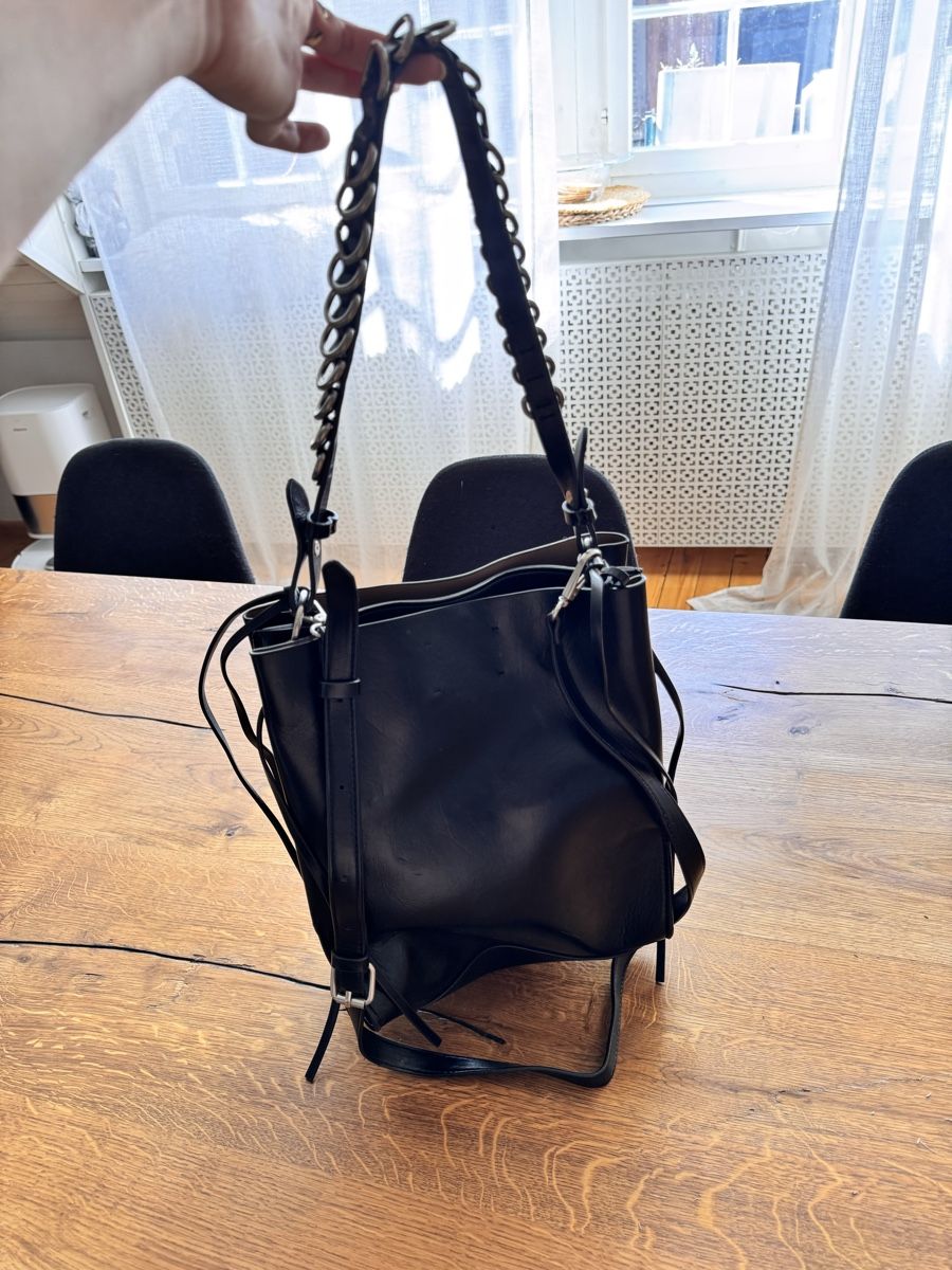 Zara Borse da donna: Umhängetasche schwarz – Usato da Basel venduto da Romandi 2