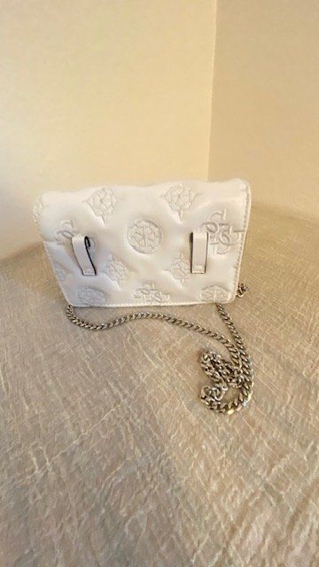 Guess Borse da donna: Guess – Nuovo (secondo la descrizione) da Rickenbach Sulz venduto da sonerela 1