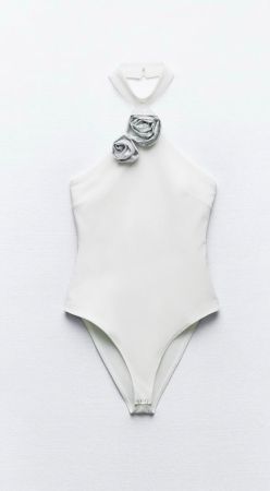 ZARA Body mit Blume, weiss, Gr. M – Sommer Must-have! (52)