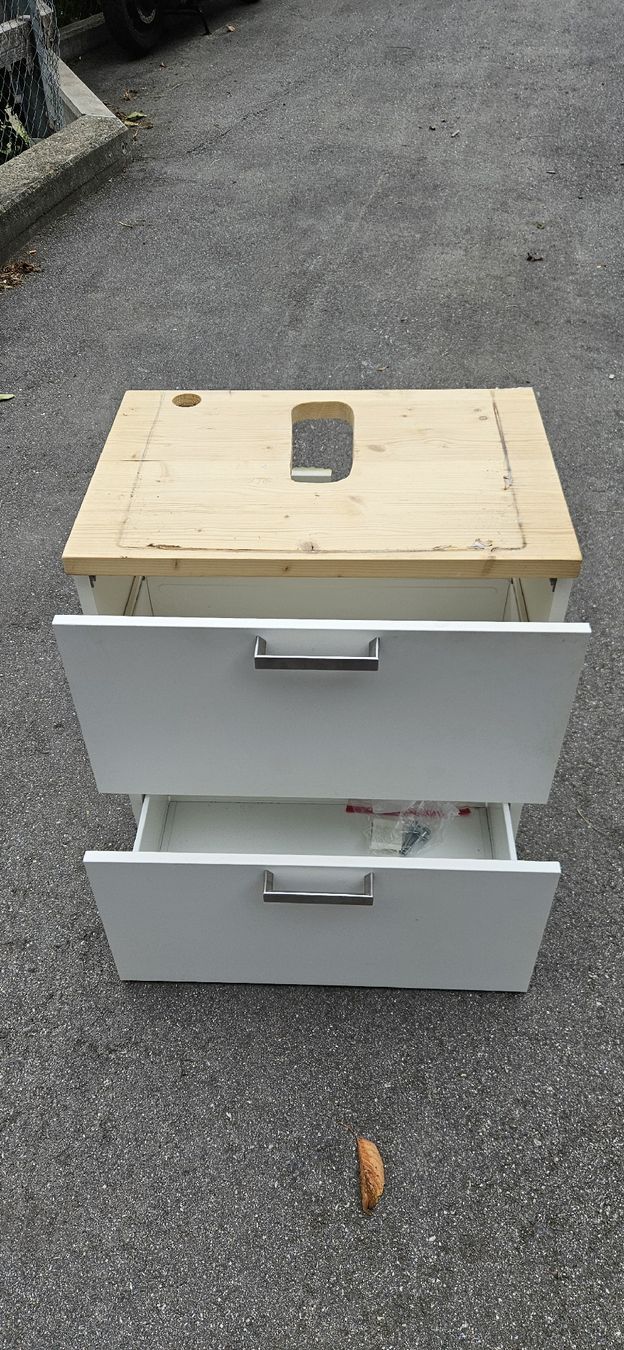 Ikea Mobili per bagno: Waschbeckenunterschrank – Usato da Trin venduto da Martin_84 1