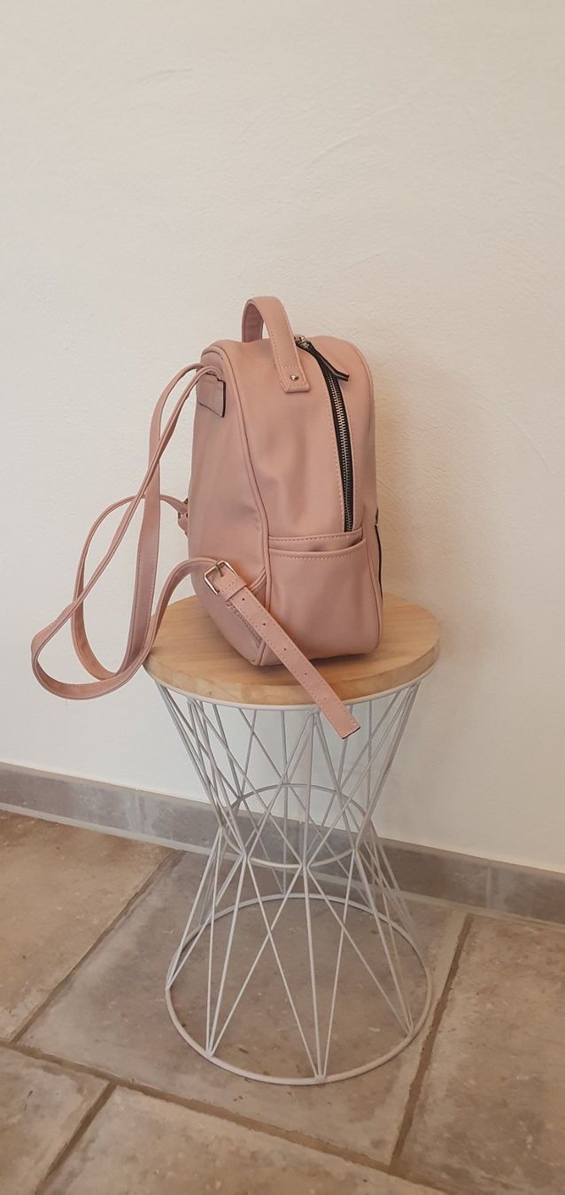 Zaini: kleiner eleganter Rucksack – Nuovo (secondo la descrizione) da Steinmaur venduto da Poleni 1