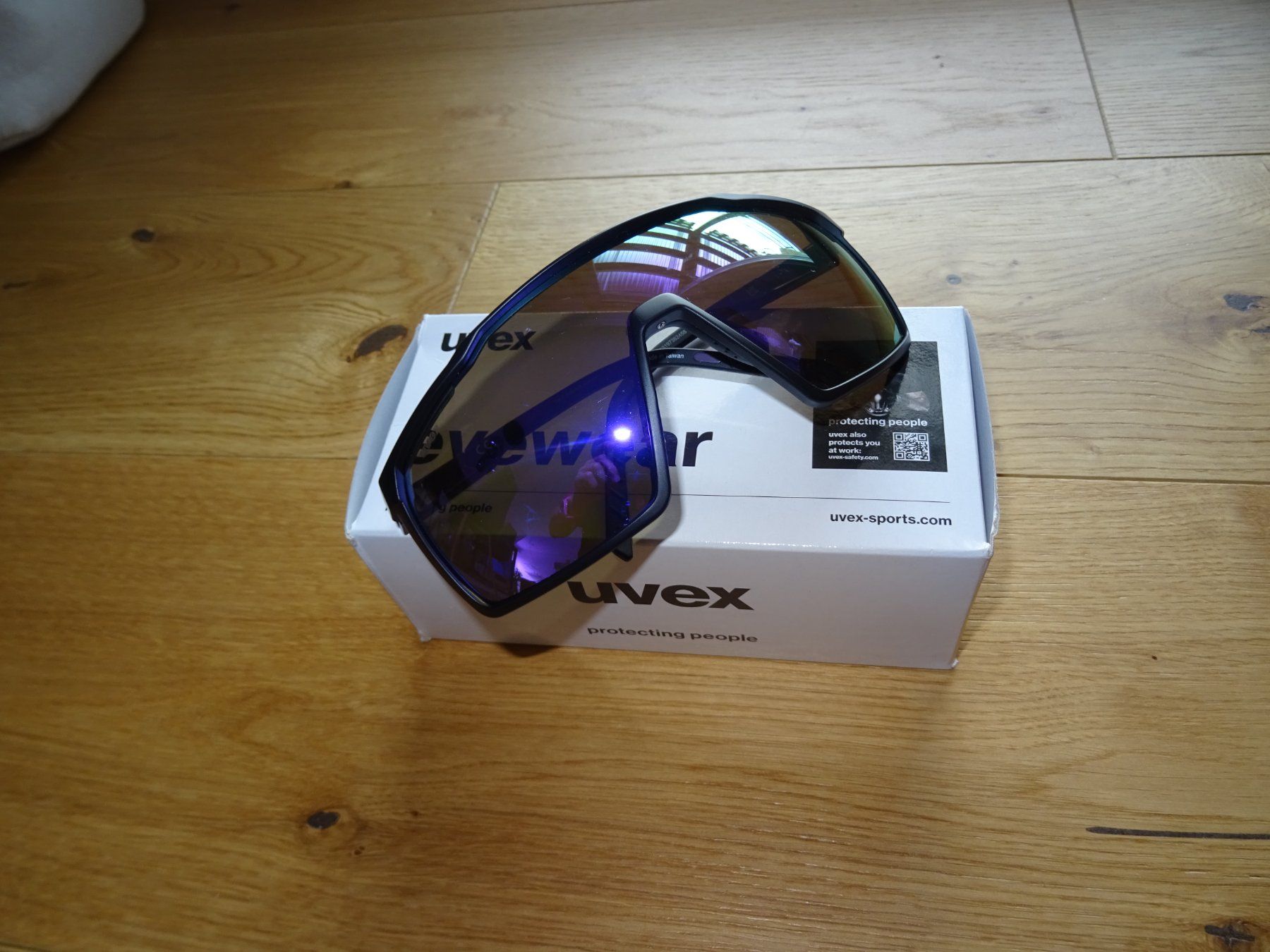 Uvex Occhiali & Lenti: Sportsonnenbrille UVEX – Nuovo e nell'imballaggio originale da Lostorf venduto da jogging66 2