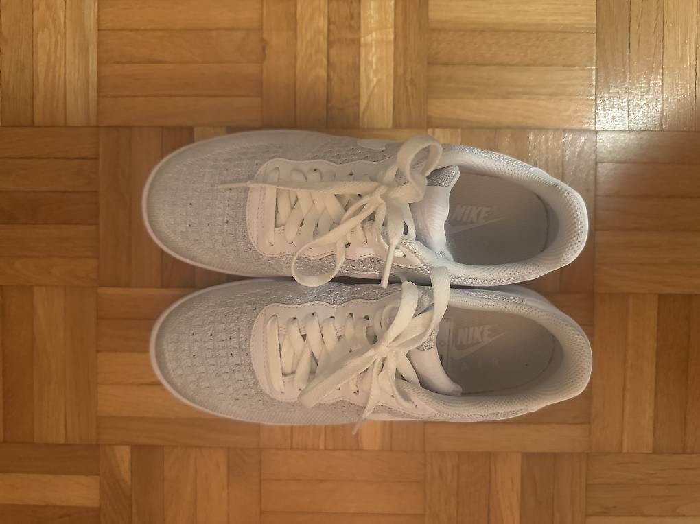 Herrenschuhe: Nike Air Force 1 Flyknit 2.0 Low Weiss – Gebraucht aus Dübendorf von trustedpicks 1