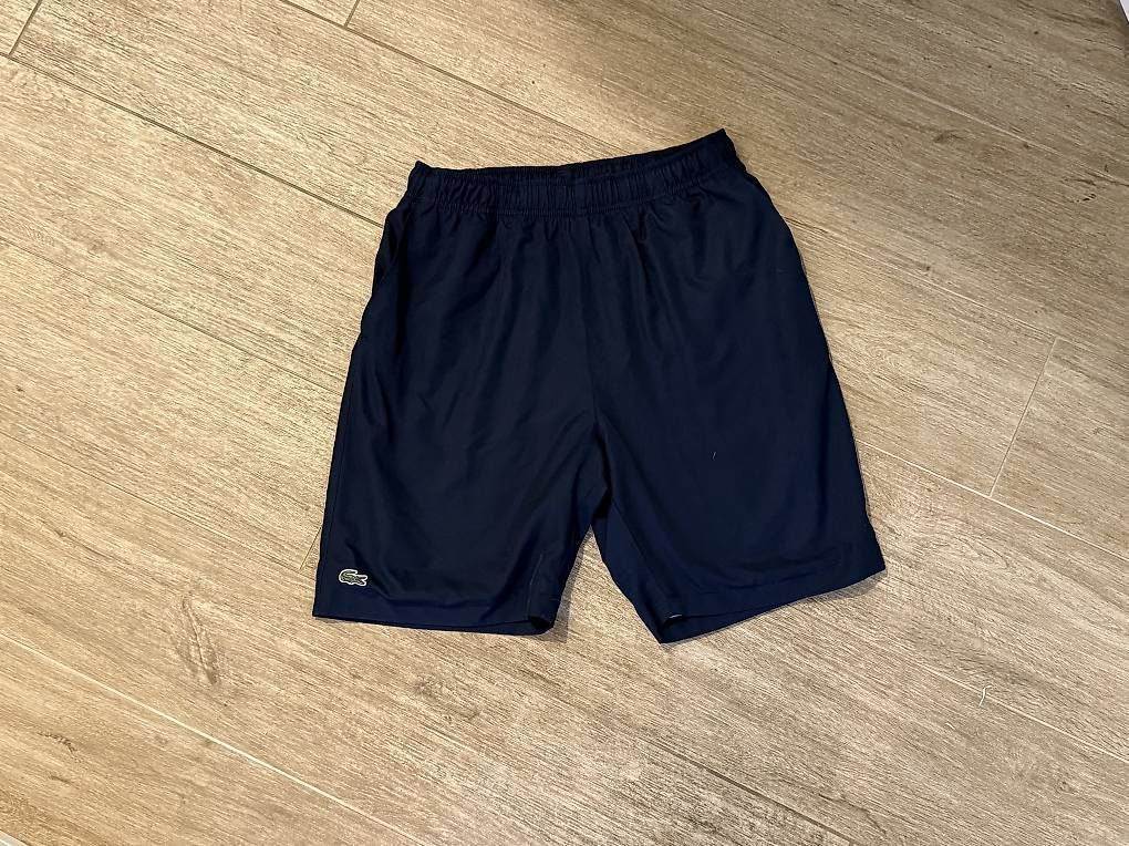 Pantaloni: Lacoste Sport Shorts 152 – Usato da Zürich venduto da suz01
