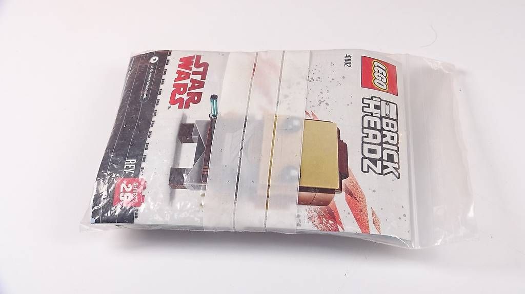 Lego Kit di costruzioni: LEGO Star Wars BrickHeadz 41602 Rey – Usato da Wetzikon ZH venduto da Bambiskus 4
