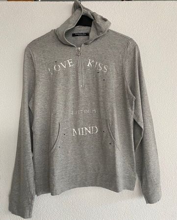Damen Kapuzenpullover Gr. 40 grau mit Strass Love Kiss Print