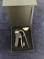 Korkenzieher HBT-ISOL mit Zubehör in Geschenkbox 