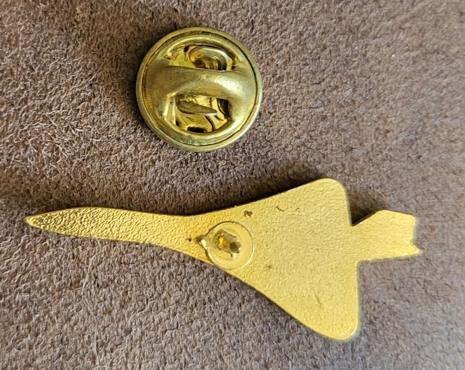 Placchette & Badge: Pin's Concorde – Usato da Montet (Glâne) venduto da KOADA 2
