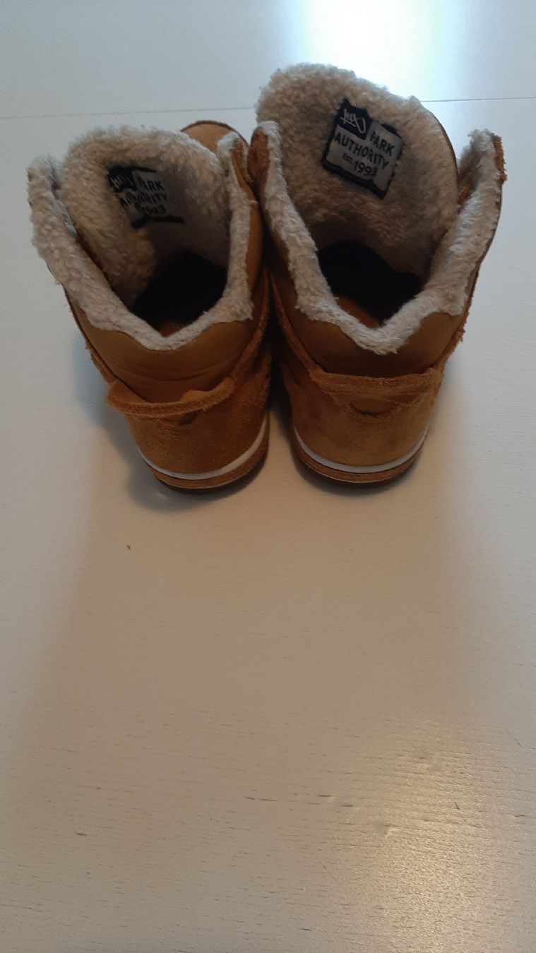 Scarpe da uomo: Schuhe Park Authority gefüttert – Usato da Lenzburg venduto da Meli0305 2