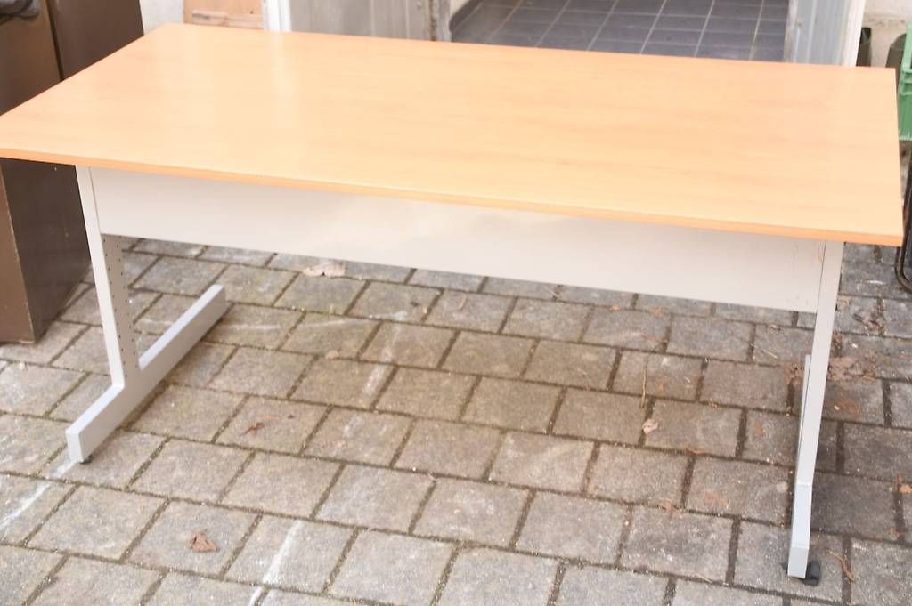 Scrivanie: Bürotisch – Usato da Lichtensteig venduto da dan_rj7z 4