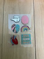 6 Klebe Pins Set gemischte Motive neu