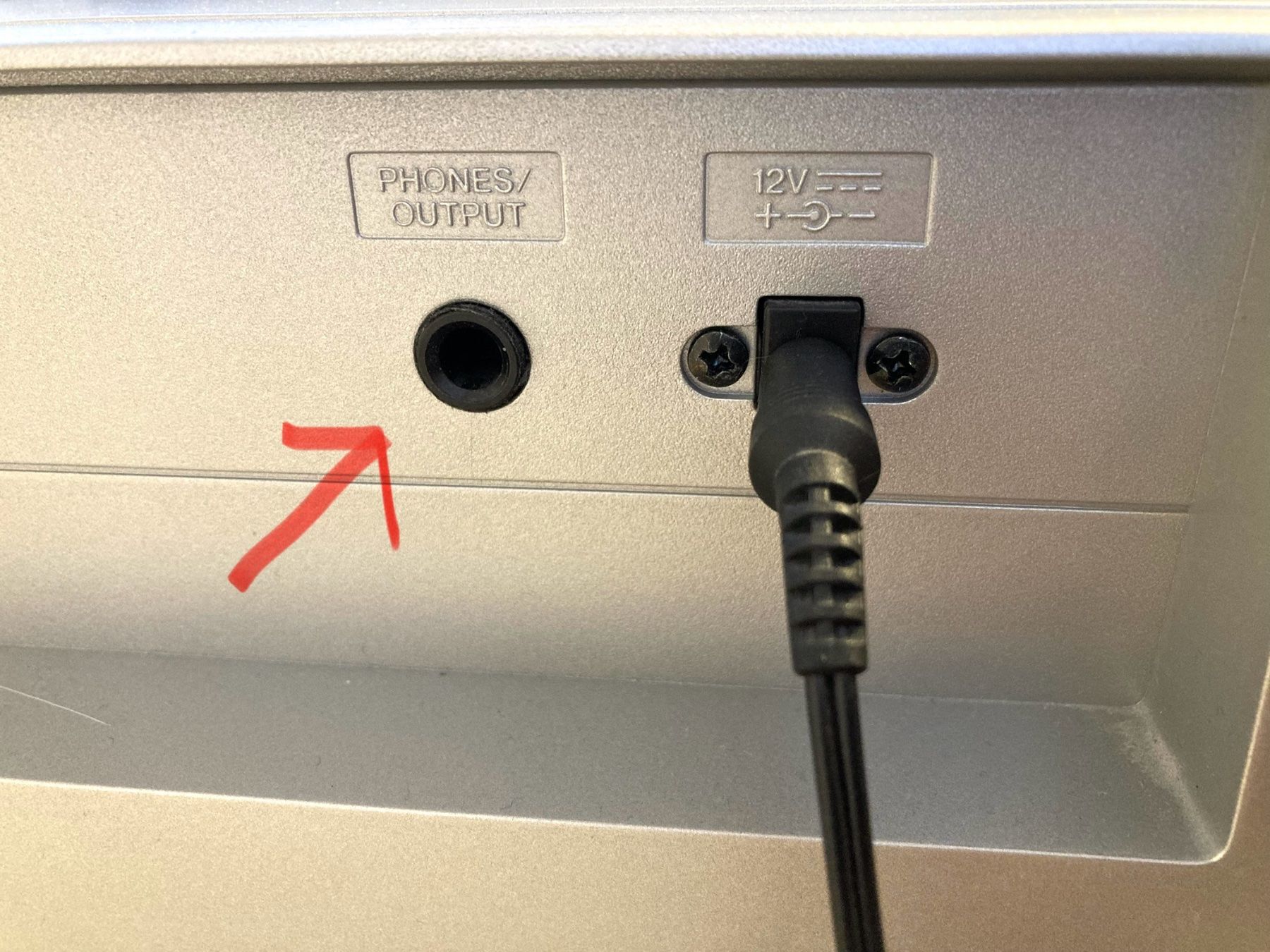 Yamaha Strumenti musicali: Yamaha DGX-640, Digitalpiano / E-Piano – Usato da Einsiedeln venduto da sabe02 5