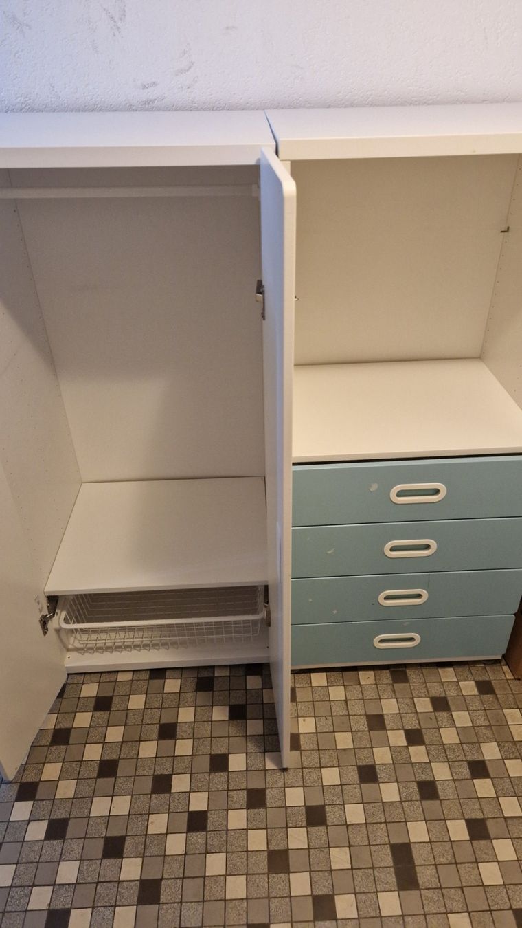Ikea Armadi: Schrank Smastad – Usato da Kriens venduto da dolu92 1