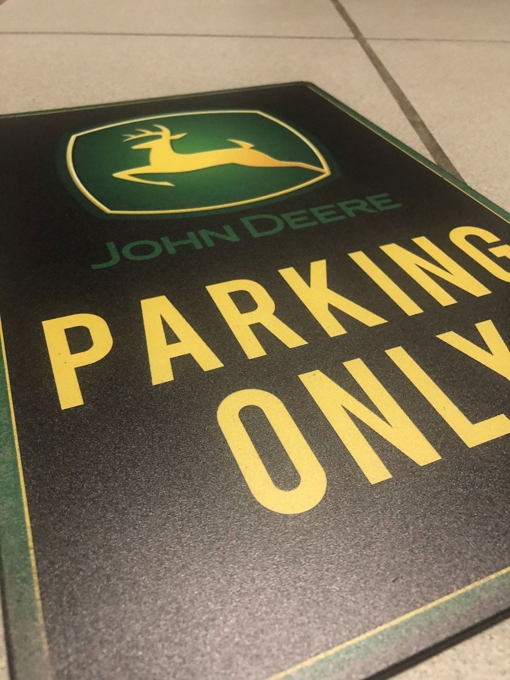 John Deere Insegne: John Deere Parking Only Blechschild Sign Traktor Bauernhof – Nuovo e nell'imballaggio originale da Dättlikon venduto da easythings 1