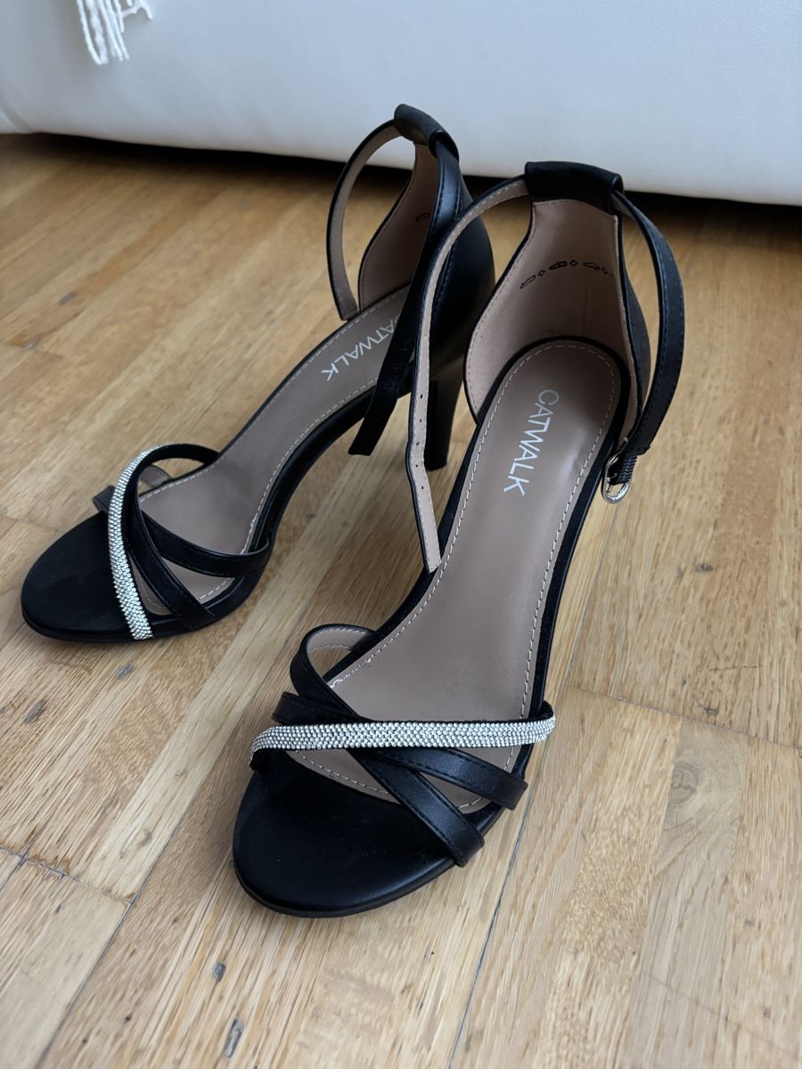 Dosenbach Scarpe da donna: Elegante Catwalk High Heels mit Strass Gr. 36 – Nuovo (secondo la descrizione) da solothurn venduto da karinaM17