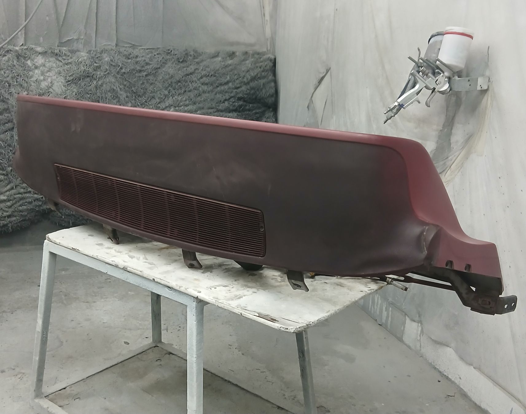 Ford Tutti pezzi di ricambio auto: Tableau de bord Ford Thunderbird 1966 – Usato da la heutte venduto da Auto-stock 1