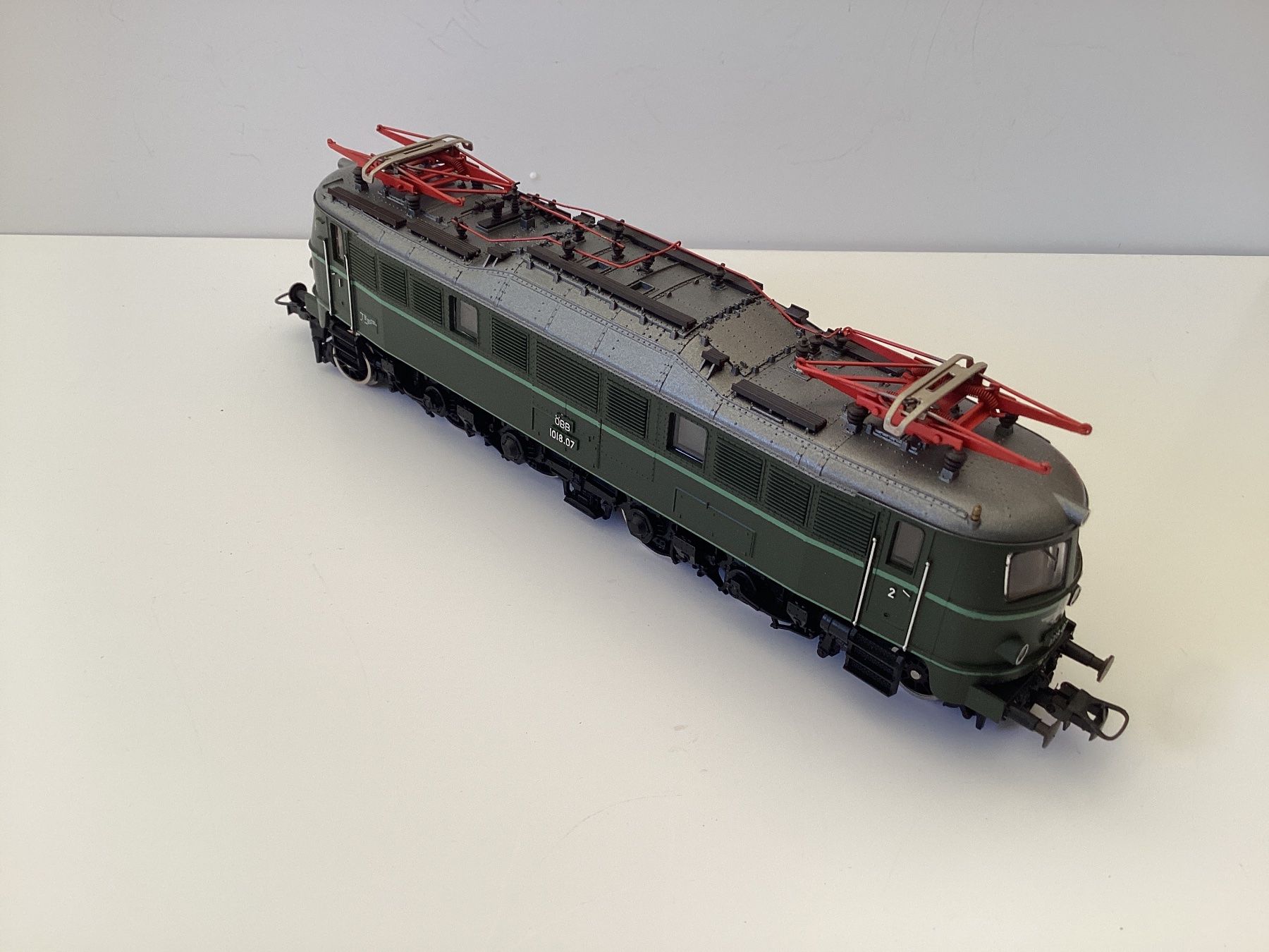 Roco Modellini di ferrovie: Roco 04141F ÖBB 1018.07 H0 1:87 – Usato da Effretikon venduto da simtek_de 1