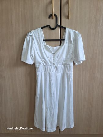 Damen Kleid weiss kurzarm Grösse L but fits to SMALL only