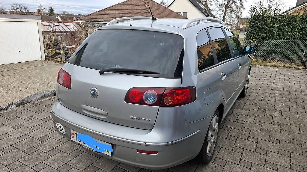 Autos: Croma 2007  guter Zustand – Gebraucht aus Riedt b. Erlen von El_Buzo