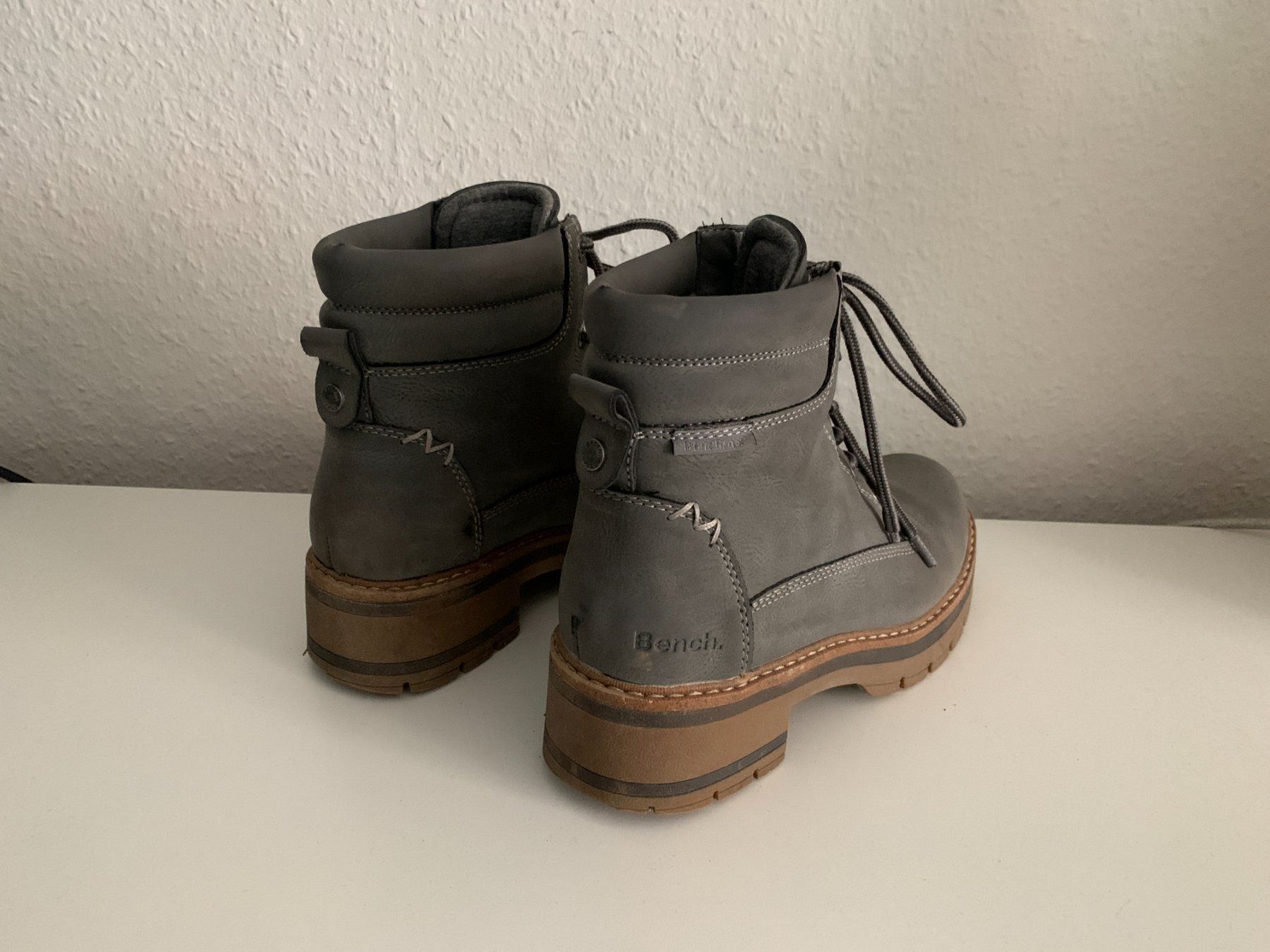 Bench Damenschuhe: BENCH - Winterschuhe grau 36 – Gebraucht aus Zürich von Diazaio 2