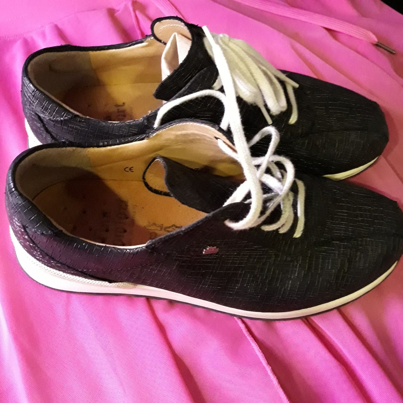 Scarpe da donna: Finn Comfort Lederschuh Gr.6 – Usato da Steinebrunn venduto da Littlebird1 1