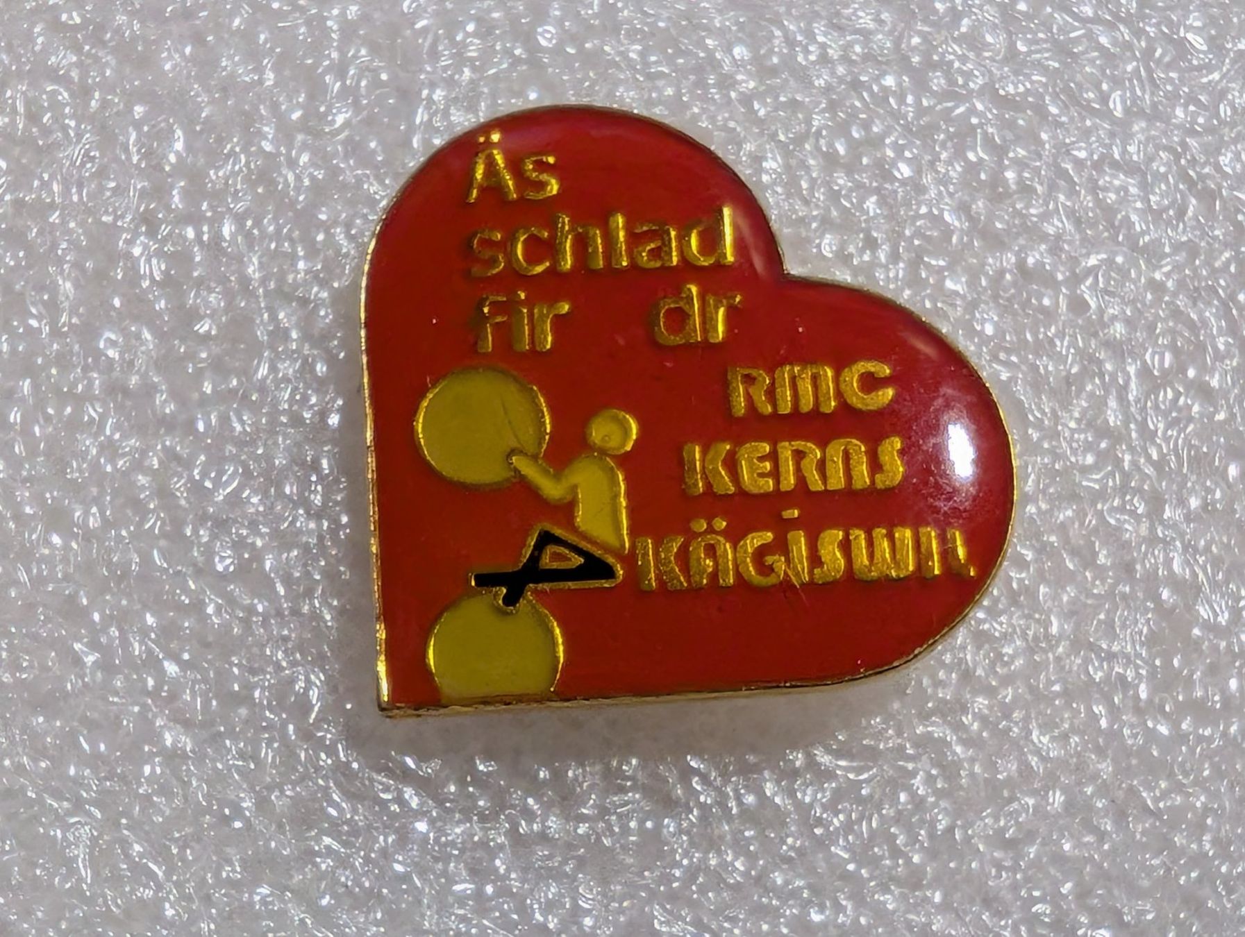 Plaquettes & Badges: Ansteckpin 224: RMC  – D'occasion à Oppligen par Pin-Fall-Shop