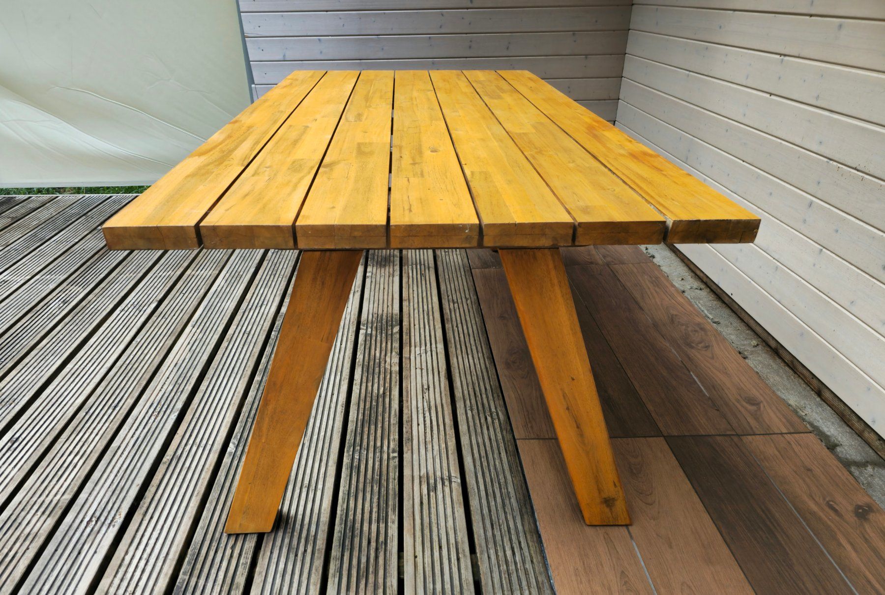 Tables: Gartentisch aus Holz – D'occasion à Etzgen par VierRingeA6 3