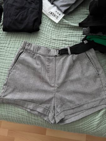 Tally Weijl Karomuster Shorts Grösse 42 Sommer / Herbst 🌸