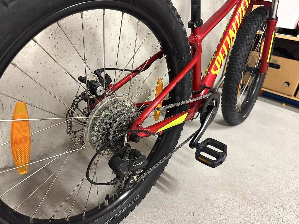 Specialized Vélos: SPECIALIZED Kindervelo, 24" – D'occasion à zürich par mauromauro 5