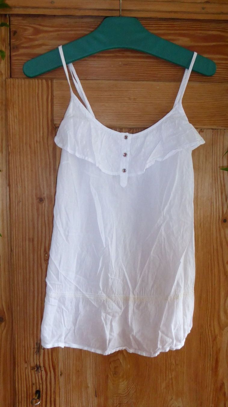 Tops: Romantisches Top Gr 34/36 weiss – Gebraucht aus Sargans von Benziner