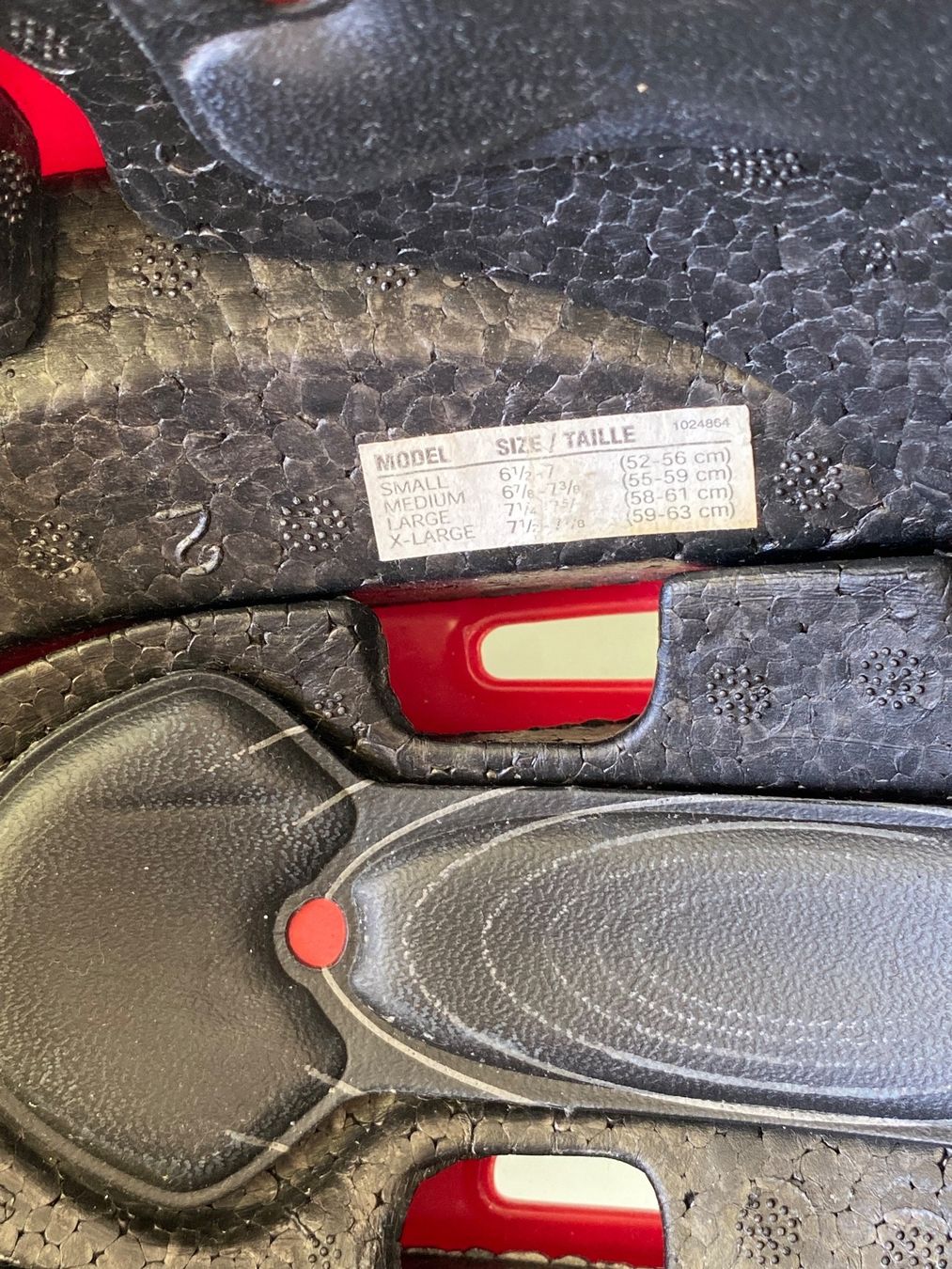 Bauer Helme: Eishockey Helm BAUER HH800M – Gebraucht aus Sils im Domleschg von  6