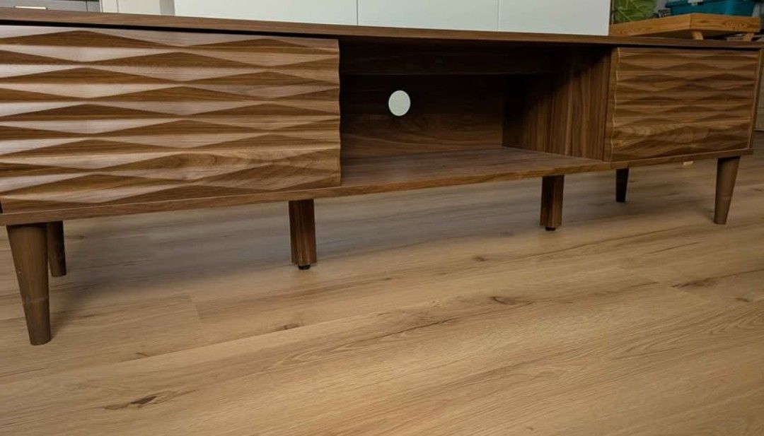 Beliani TV Möbel: TV möbel – Gebraucht aus Baar von ssi_5nb6 2