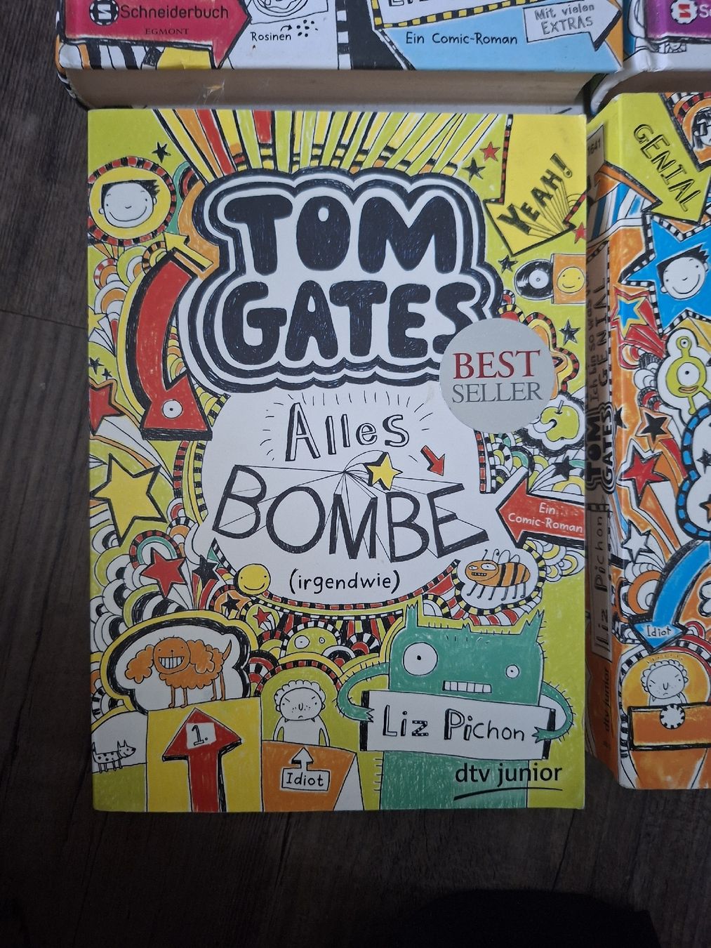 Bücher: Tom Gates Jugendbücher – Gebraucht aus Interlaken von karof 3