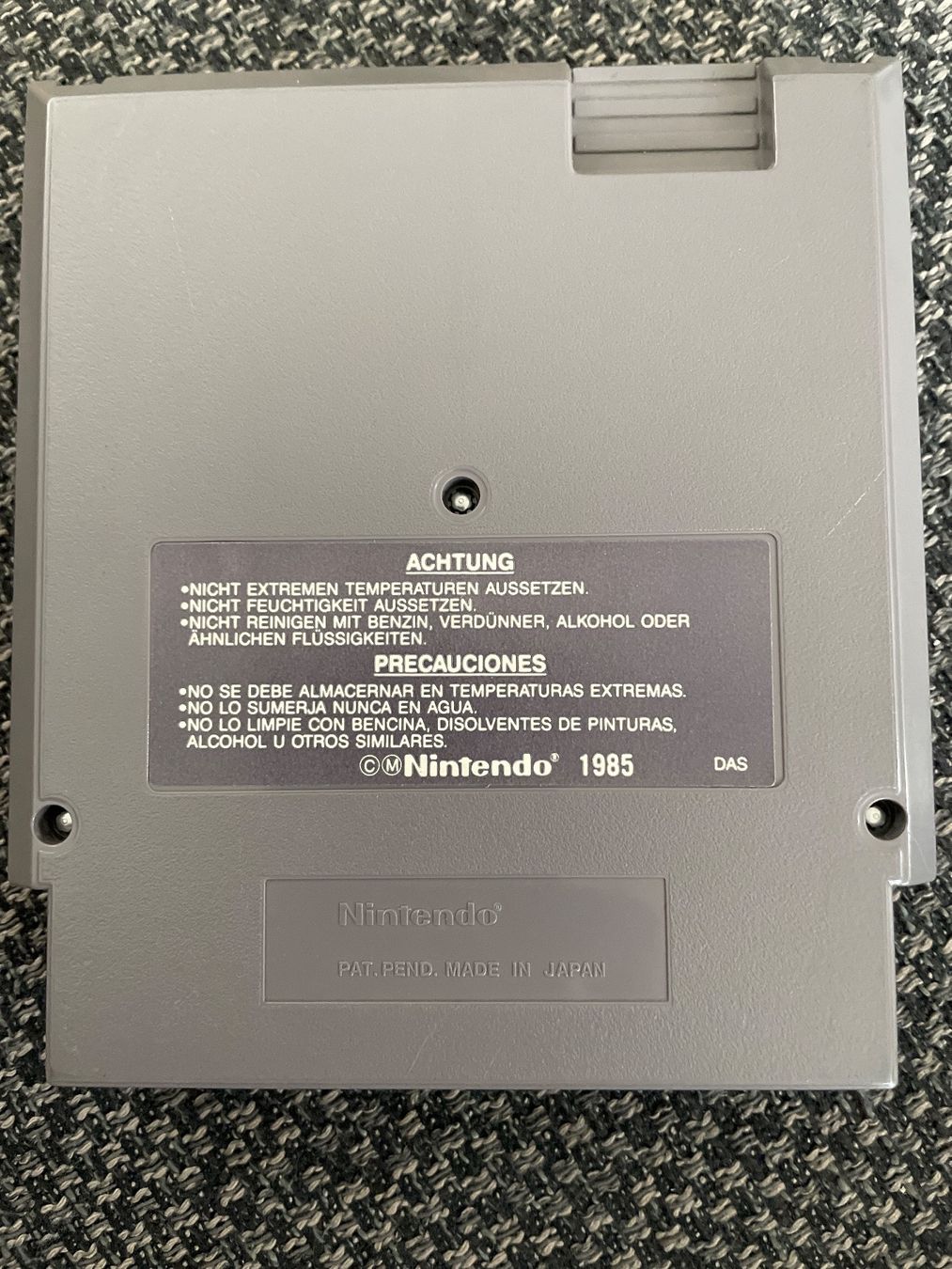 Nintendo Giochi: Track & Field NES – Usato da Dübendorf venduto da Shreck 1