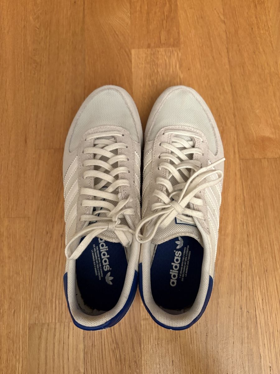 Adidas Chaussures femmes: Adidas 37 1/3 – D'occasion à Bern par pandapanda 2