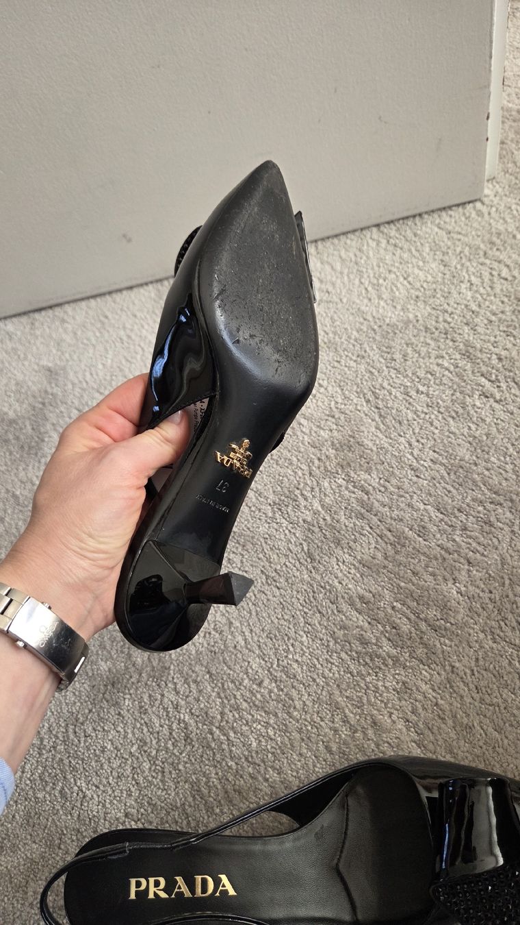Damenschuhe: Prada Pumps. Grösse 37 – Gebraucht aus Frick von mlpreloved 7