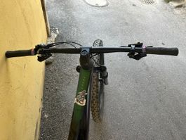 Scott Spark Team Issue Carbon