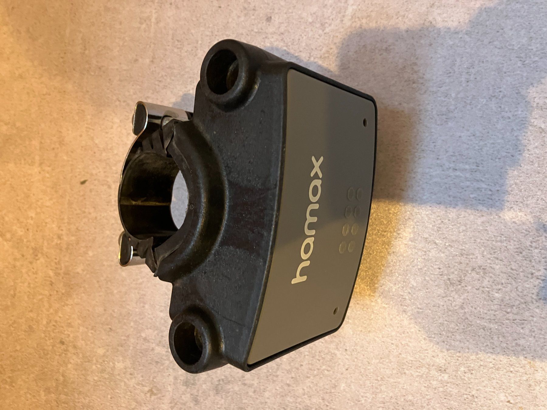 Hamax Pezzi di ricambio: HAMAX bracket fixation pour siège enfant de vélo – Usato da Montcherand venduto da crilf 1