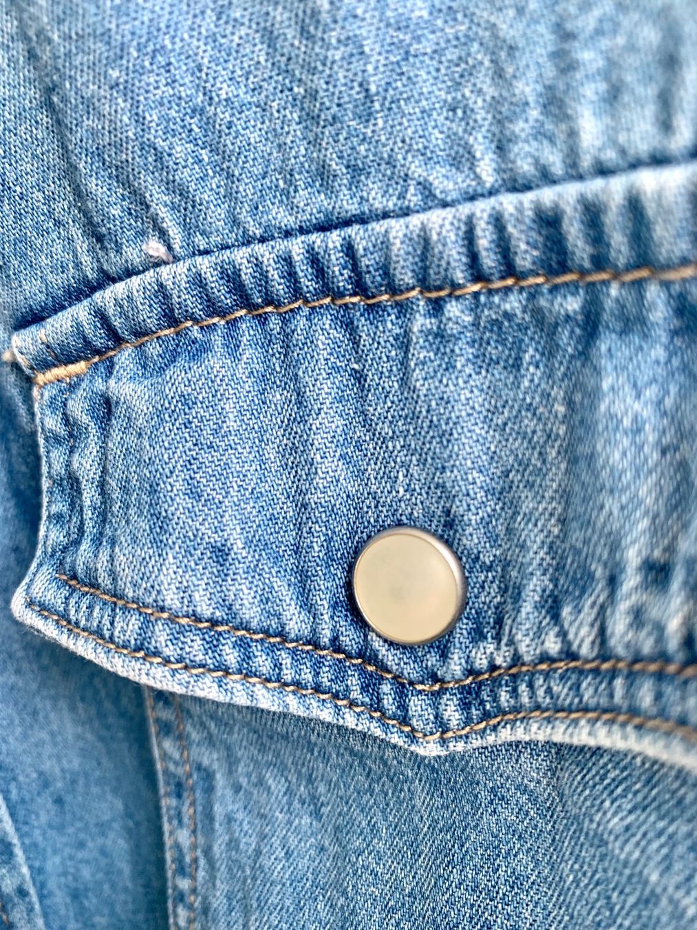 H&M Camicette: Cooles Denim-Hemd von H&M – Usato da Bern venduto da Fraeuleinhonig 3