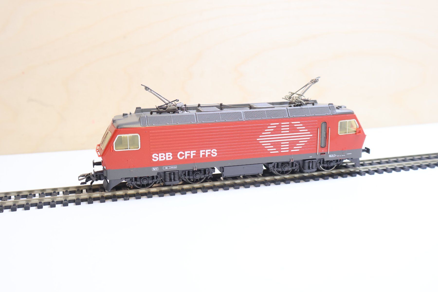 Märklin Modellini di ferrovie: Märklin Digital - SBB Re 4/4 E-Lok - H0 – Usato da Winterthur venduto da Monstera 4