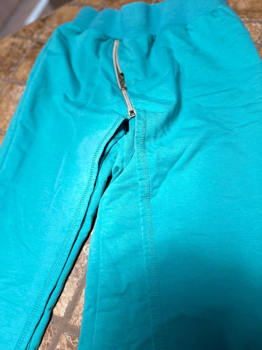 Pantalons: Pantaloni Con cerniera verticale – Neuf (Voir description) à Gordevio par LanaZimm 9