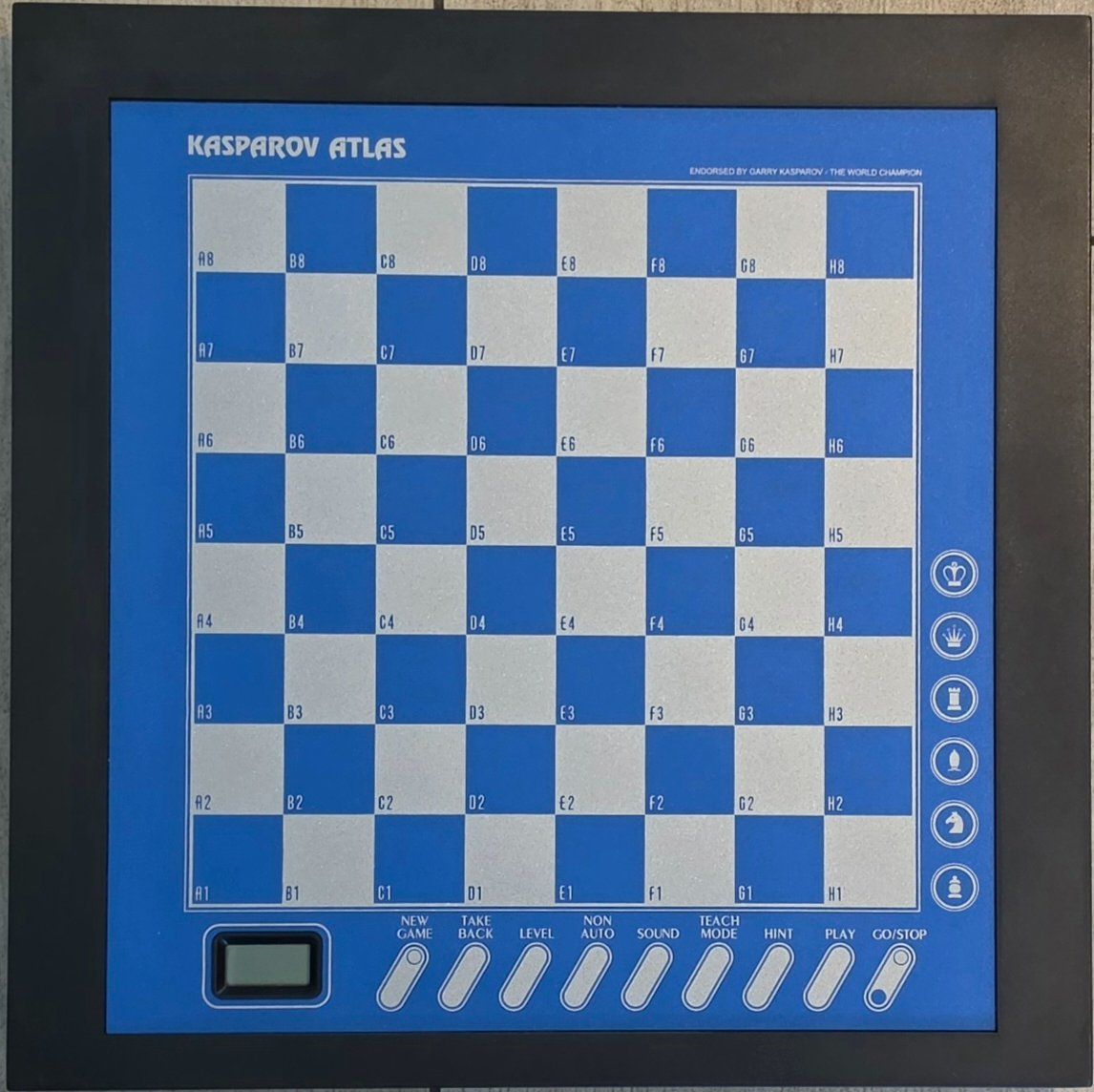 Giochi: Saitek Kasparov Atlas – Usato da Altendorf venduto da Keksicek 1