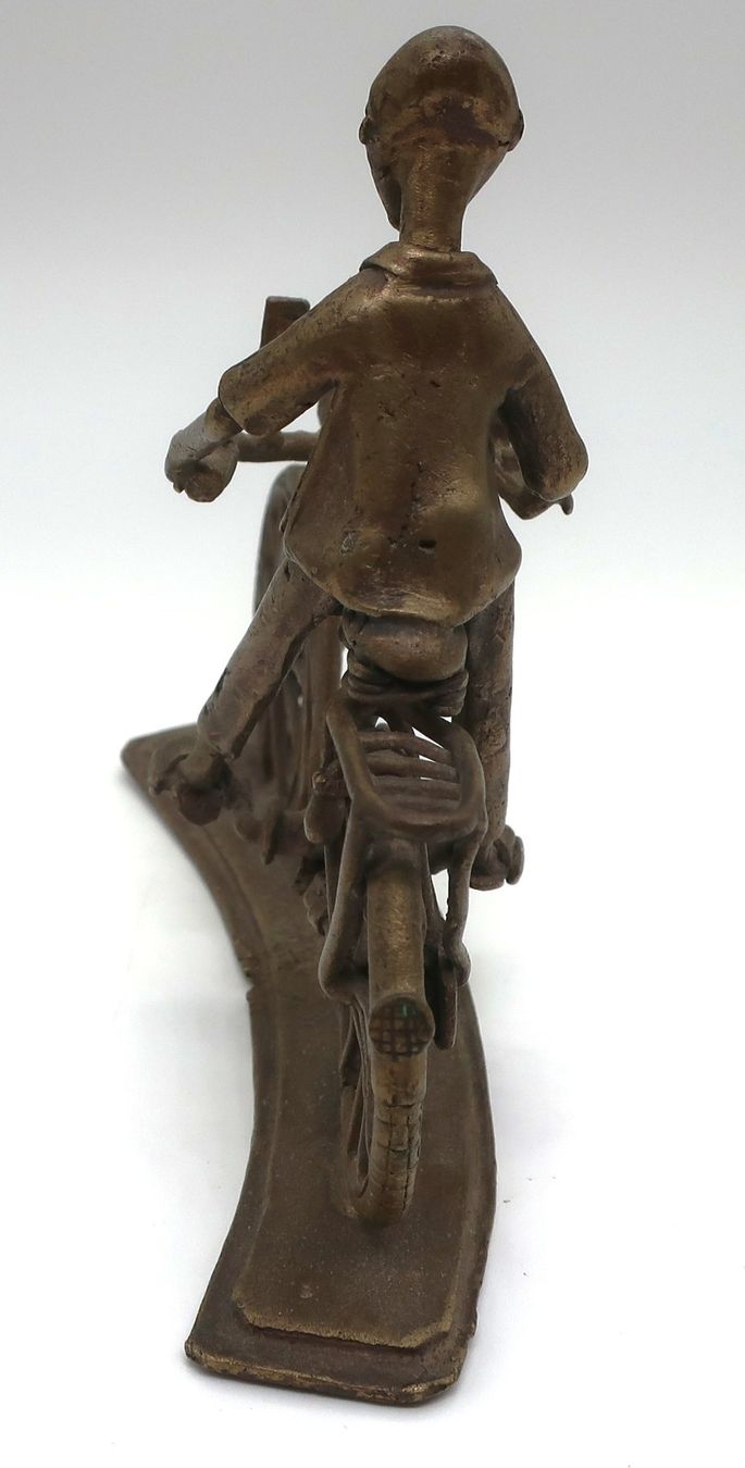 Figuren: Messing Figur Mann auf Fahrrad – Gebraucht aus Volketswil von brockipfannenstil 3