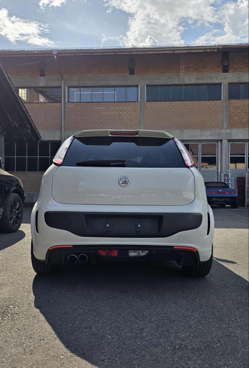 Abarth Automobili: Fiat Punto Abarth 1.4 – Usato da Burgdorf venduto da has_5x9l 2