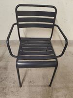 2 chaises de jardin extérieur en métal