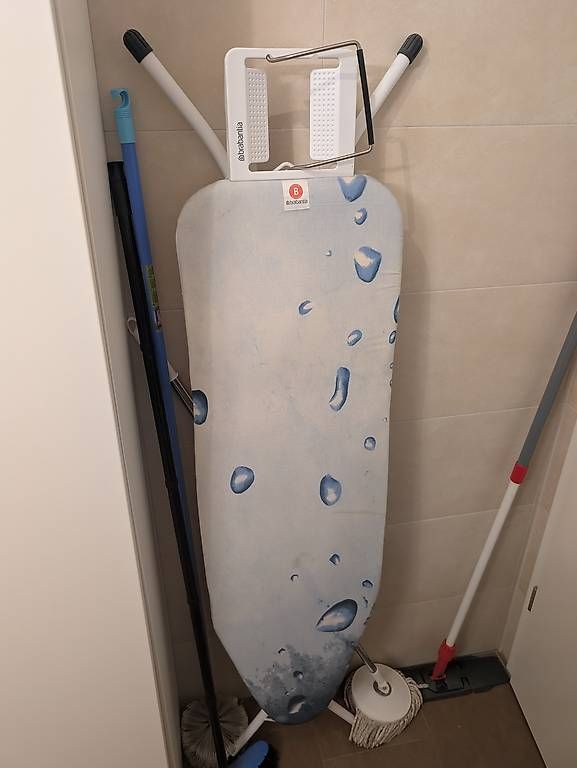 Assi da stiro: Table à repasser Brabantia - NEUVE – Usato da Morges venduto da ake_785h