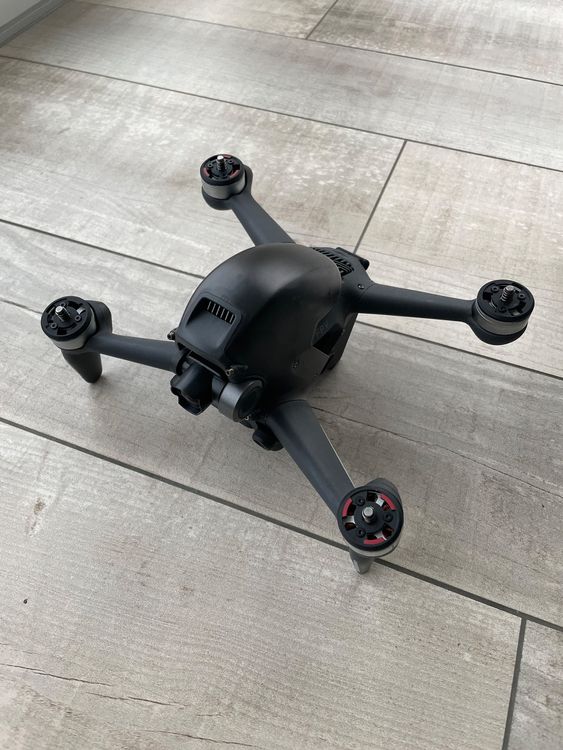 4x Akku-Schutzkappen Für DJI FPV Drohne – Mit Ladezustands-Anzeige (rot/grün), Made In Germany