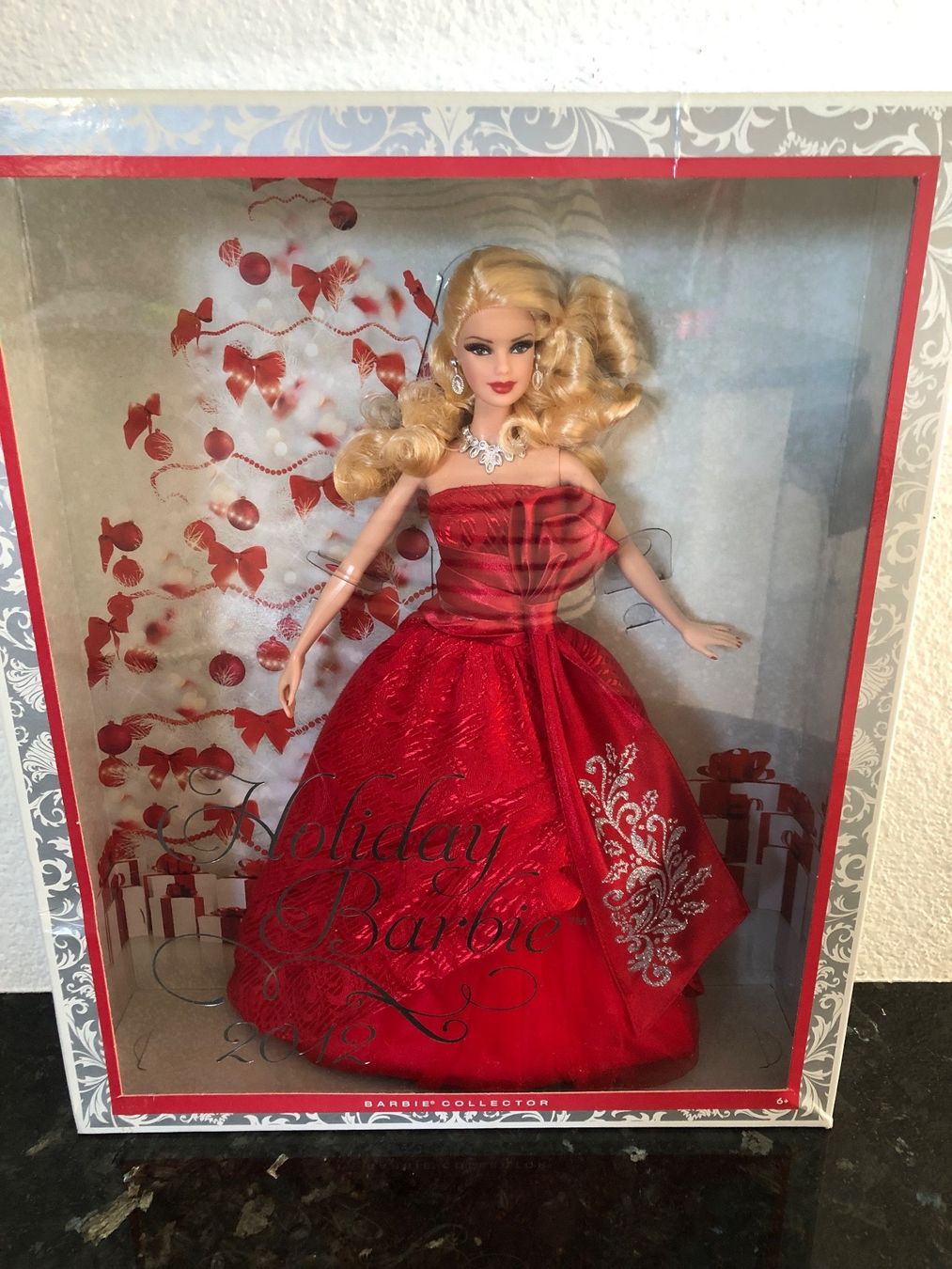 Bambole: Holiday BARBIE (2012) – Nuovo e nell'imballaggio originale da Zürich venduto da sel_w5sd 1